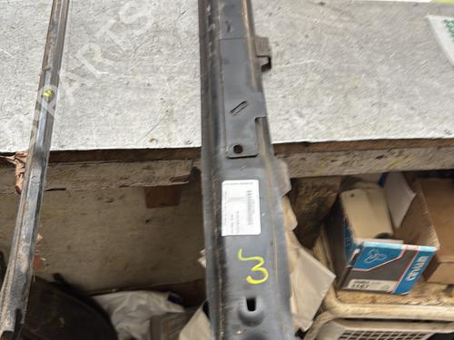 Used Front bumper reinforcement CITROËN C3 I (FC_, FN_) 1.4 HDi (68 hp) 24113223