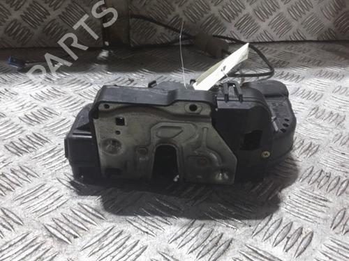 Używane Zamek drzwi tylnych prawych MERCEDES-BENZ C-CLASS (W203) C 200 CDI (203.004) (116 hp) 28382467