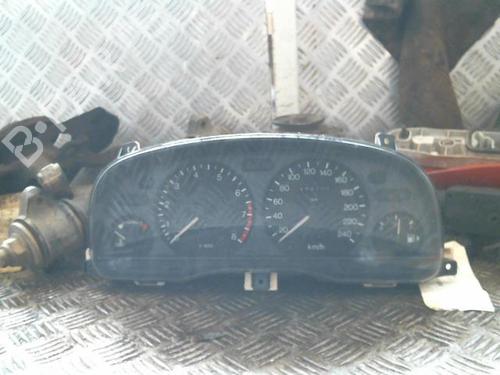 Used Instrument cluster FORD MONDEO I (GBP) [1993-1996]  22042112