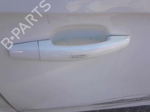 Høyre foran utvendig håndtak OPEL CORSA E (X15) 1.4 Turbo (08, 68) (101 hp) 28709235