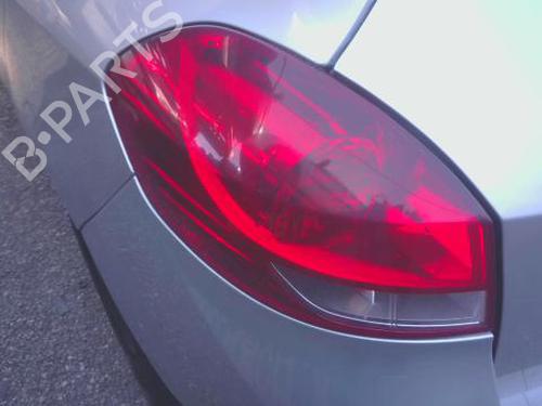 left-taillight-renault-clio-iii-grandtour-kr01_-2007-33539515 main image