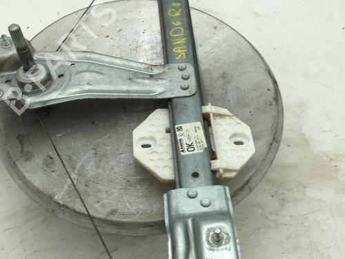 Used Front left window mechanism Front left window mechanism DACIA SANDERO II 1.0 SCe 75 (B8JC, B8JD, B8NC) (73 hp) 33015840 33015840