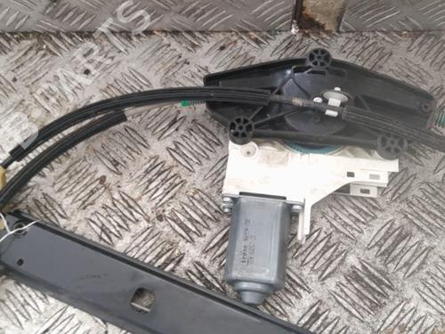 Used Front right window mechanism Front right window mechanism AUDI A4 B8 (8K2) 2.0 TDI (143 hp) 23799631 23799631