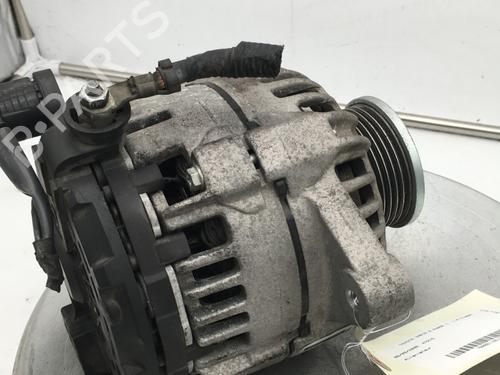 Used Alternator Alternator TOYOTA YARIS (_P9_) 1.4 D-4D (NLP90_, NLP90R) (90 hp) 31168280 31168280