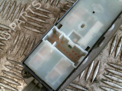 Switch NISSAN ALMERA TINO (V10) 2.2 dCi | BP22037191I30 