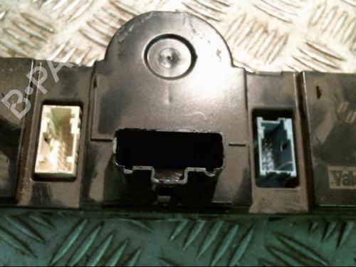 Used Climate control Climate control 20999025 20999025
