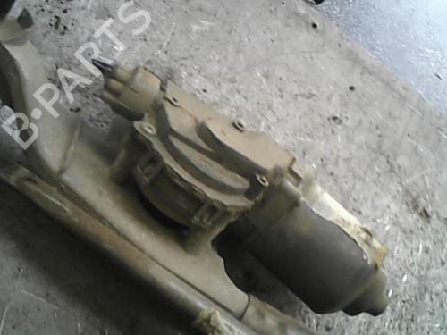 Used Front wiper motor SUZUKI GRAND VITARA II (JT, TE, TD) 1.9 DDiS All-wheel Drive (JT419, TD44, JB419WD, JB419XD,... (129 hp) 20989722