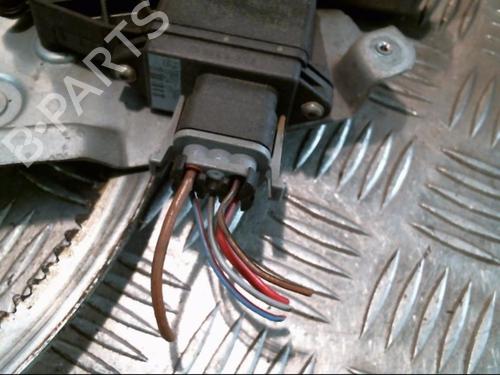 Used Front left window mechanism Front left window mechanism OPEL OMEGA B (V94) [1994-2005] 21001053 21001053