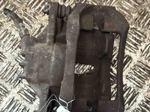 Used Right front brake caliper Right front brake caliper 35965103 35965103