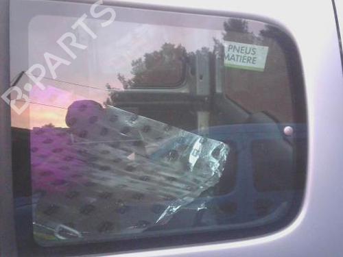 Panel rude bagtil venstre PEUGEOT PARTNER MPV (5_, G_) 1.4 (75 hp) 31577039