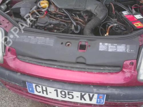 grille-renault-clio-ii-hatchback-van-sb012_-1998-32468903 main image