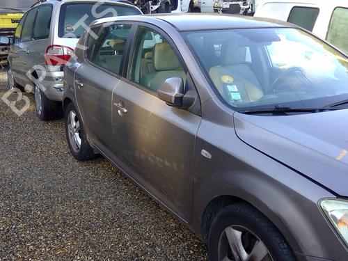 Seat buckle KIA CEE'D Hatchback (ED) 1.6 CRDi 90 | BP23800170I32 