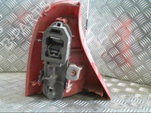 Right taillight RENAULT CLIO II (BB_, CB_) 1.9 dTi (B/CB0U) | BP20995422C35 