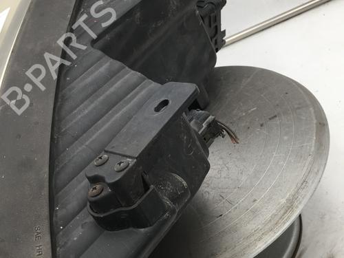 Used Right headlight Right headlight HYUNDAI ix35 (LM, EL, ELH) 1.7 CRDi (116 hp) 33308013 33308013