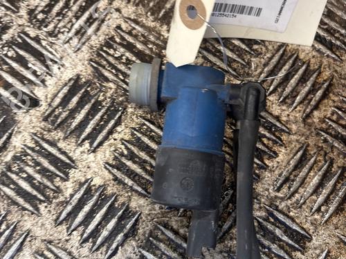 Used Washer pump Washer pump 34530823 34530823