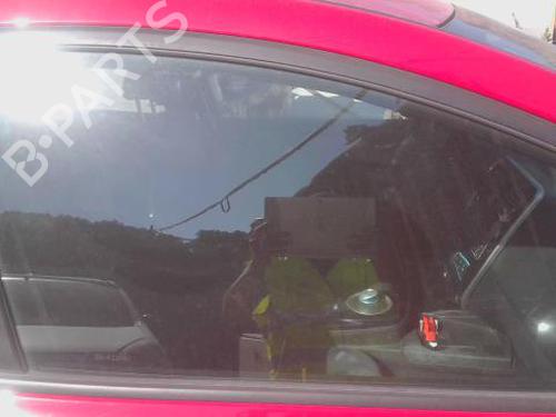 Used Front right door window Front right door window 37165885 37165885