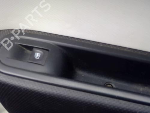 Used Right front window switch Right front window switch RENAULT TWINGO III (BCM_, BCA_) 0.9 TCe 90 (BCM9, BCM2) (90 hp) 26575788 26575788