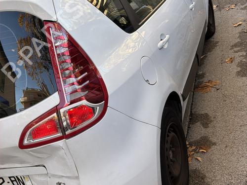 Third brake light RENAULT SCÉNIC III (JZ0/1_) 1.5 dCi | BP32204425L11 