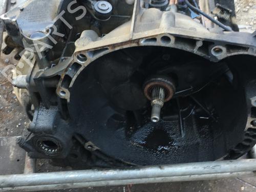 Gearbox PEUGEOT EXPERT Van (VF3A_, VF3U_, VF3X_) 2.0 HDi 120 | BP27981019M3