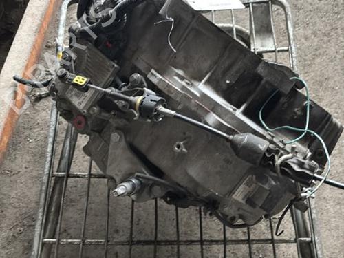 Used Gearbox PEUGEOT 5008 (0U_, 0E_) 2.0 HDi (163 hp) 20987764