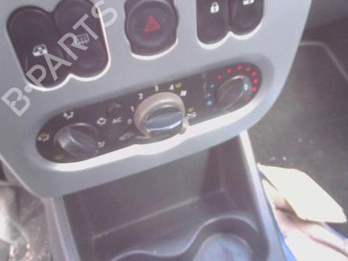 Used Climate control DACIA SANDERO 1.5 dCi (68 hp) 29451363