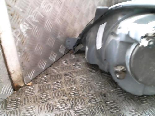 Right headlight FORD FIESTA V (JH_, JD_) 1.4 TDCi | BP20987830C29 