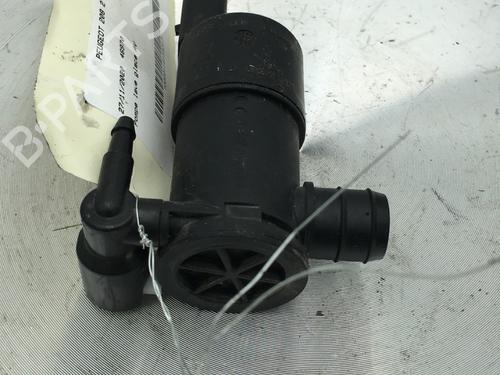 Used Washer pump Washer pump 30972229 30972229