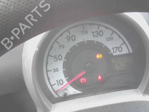 Used Instrument cluster CITROËN C1 (PM_, PN_) 1.0 (68 hp) 31270839