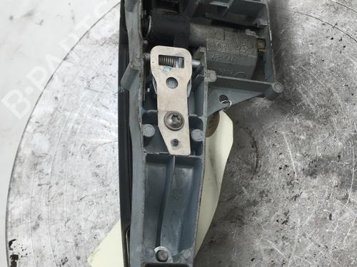 front-left-exterior-door-handle-peugeot-partner-box-bodympv-2008-33743012 main image