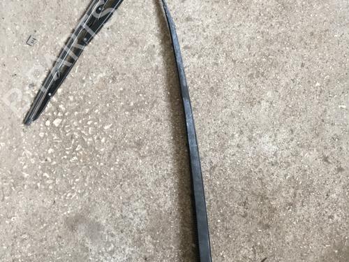 front-windshield-wiper-arm-peugeot-807-eb_-2002-33182021 main image