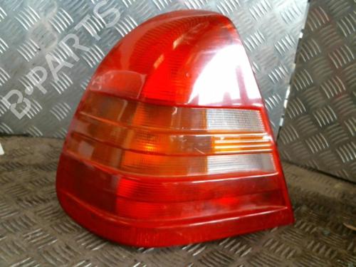 Used Left taillight MERCEDES-BENZ C-CLASS (W202) C 220 D (202.121) (95 hp) 22037884