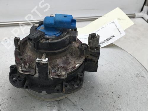 Used Left front fog light Left front fog light 28424971 28424971