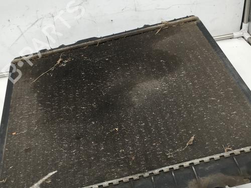 Used Water radiator Water radiator PEUGEOT 206 Hatchback (2A/C) 1.1 i (60 hp) 31287051 31287051