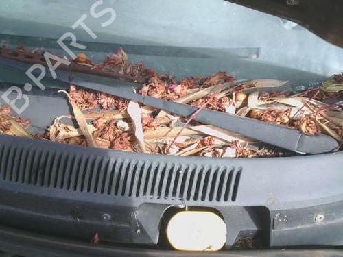 Used Front windshield wiper arm FORD KA (RB_) 1.3 i (60 hp) 27655349