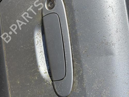 front-right-exterior-door-handle-toyota-yaris-_p1_-1999-2000-2001-2002-2003-2004-2005-26289747 main image