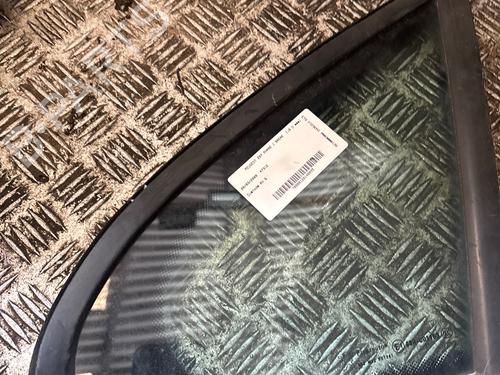 front-left-quarter-glass-peugeot-207-sw-wk_-2007-2008-2009-2010-2011-2012-2013-36557166 main image