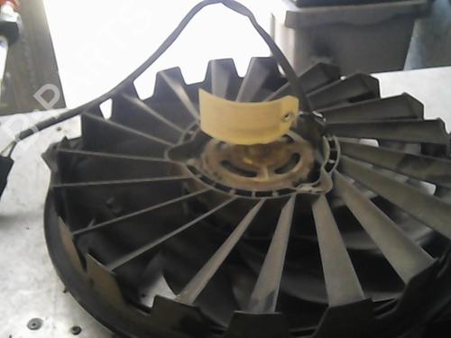 Used Radiator fan PEUGEOT 807 (EB_) 2.2 HDi (128 hp) 22036906