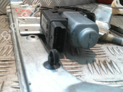 Used Front right window mechanism RENAULT CLIO III (BR0/1, CR0/1) 1.5 dCi (BR0H, CR0H, CR1S, BR1S) (106 hp) 20992734