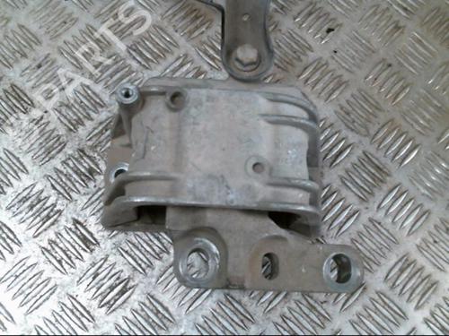 Used Engine mount Engine mount 22048594 22048594