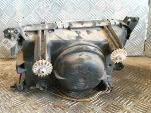 Used Left headlight VW PASSAT B3/B4 (3A2, 35I) 1.8 (90 hp) 22038189