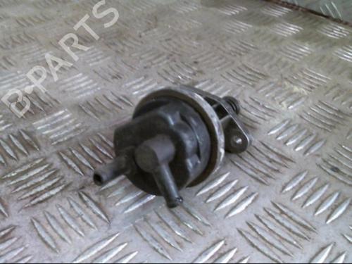 Used Fuel pump Fuel pump RENAULT 19 I (B/C53_) 1.7 (92 hp) 22036134 22036134