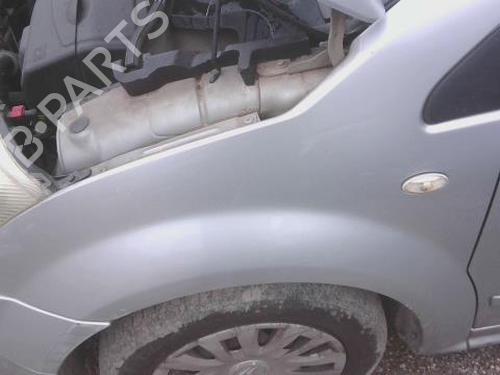 Kotflügel links vorne für CITROËN C2 (JM_) 1.4 (73 hp) 30044946