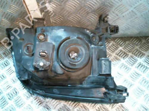 Used Left headlight NISSAN X-TRAIL I (T30) 2.2 Di 4x4 (114 hp) 20989044