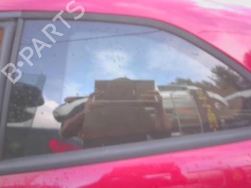 Dør rude ventre bagtil Dør rude ventre bagtil ALFA ROMEO GT (937_) 1.9 JTD (937CXN1B) (150 hp) 34479571 34479571