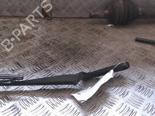 Front windshield wiper arm VW POLO (6N2) 1.4 16V | BP26430464C143 