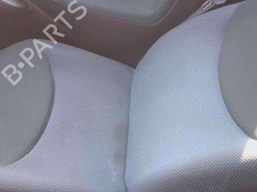 Right front seat TOYOTA YARIS (_P1_) 1.0 (SCP10_, SCP10R) 711000D230B0