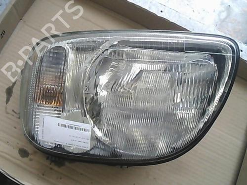 Right headlight NISSAN MICRA II (K11) 1.3 i 16V | BP20996198C29 
