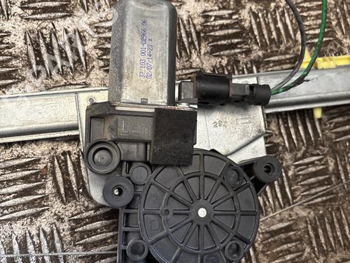 front-right-window-mechanism-renault-trafic-ii-van-fl-2001-36442586 main image