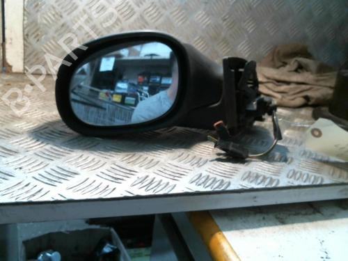 Used Left mirror Left mirror 22040015 22040015