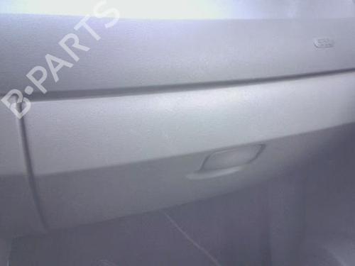 Used Glove box RENAULT SCÉNIC II (JM0/1_) 1.6 (JM0C, JM0J, JM1B) (113 hp) 31802250
